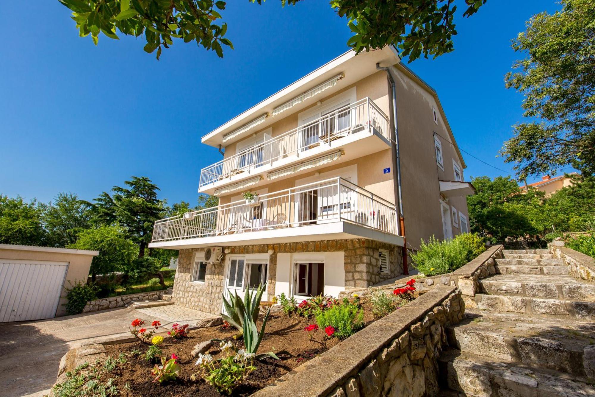 Vila Tatjana Кленовица Екстериор снимка